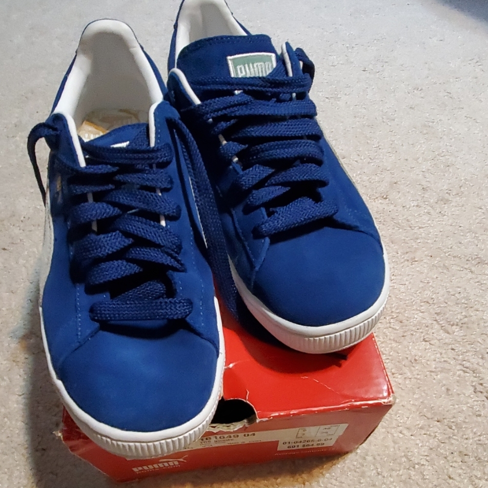 Puma Sneakers